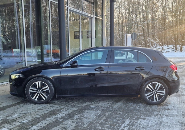 Mercedes-Benz Klasa A cena 119900 przebieg: 48018, rok produkcji 2020 z Cybinka małe 121